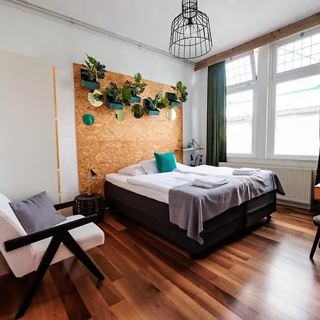 Nassau アイントホーフェン