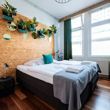 Nassau 3* アイントホーフェン